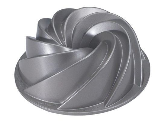 노딕웨어 Nordic Ware PFOA-프리 논스틱 10" 10컵 헤리티지 번트 팬 Silver